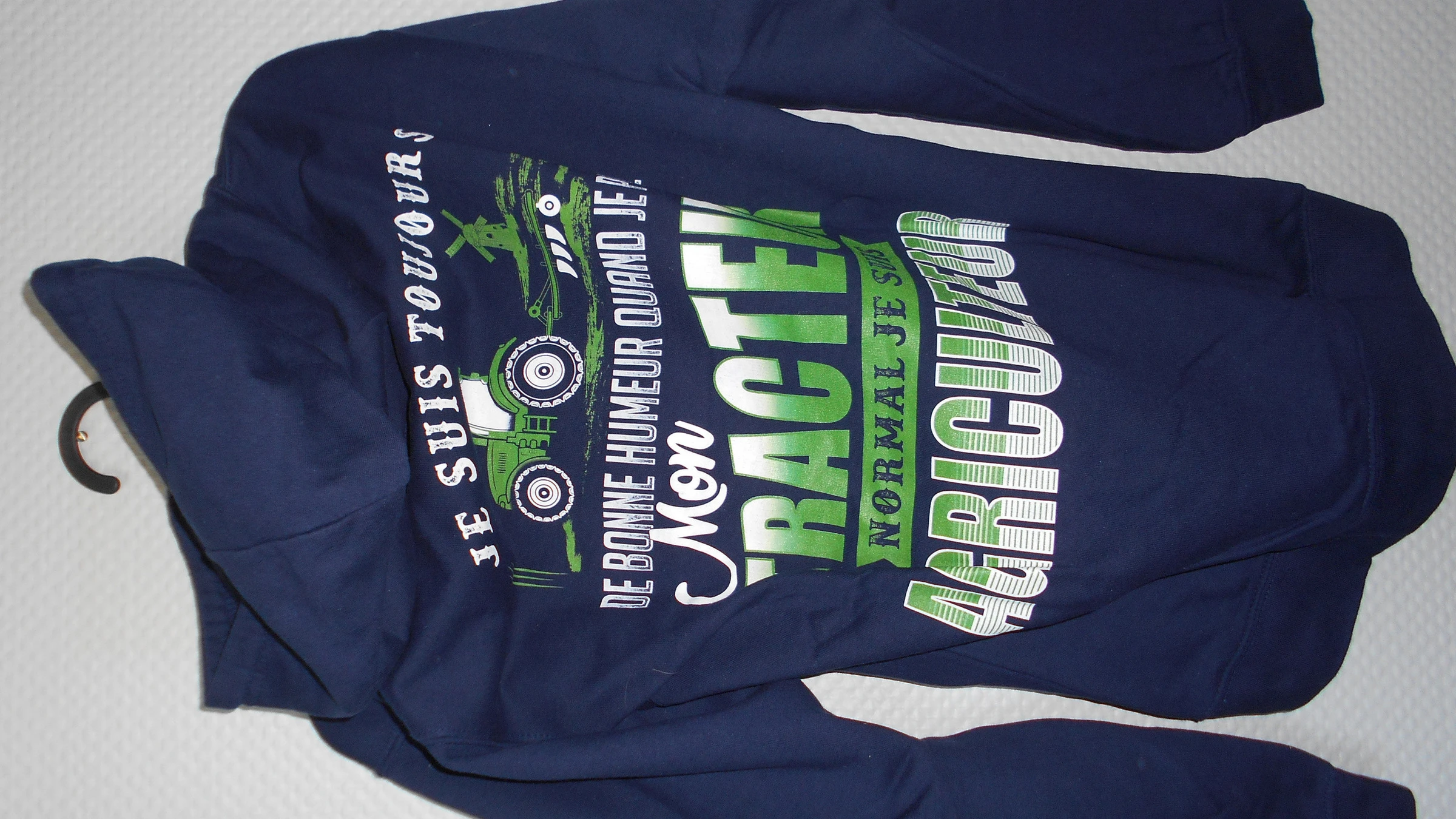 hooded sweatshirt – photo 2
